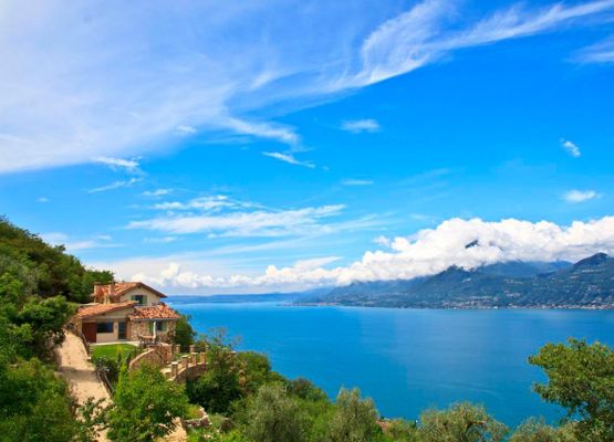 Breathtaking view over lake Garda