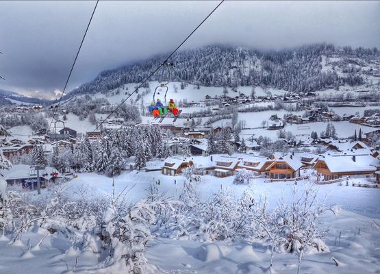 Skilift direkt am Chalet Dorf