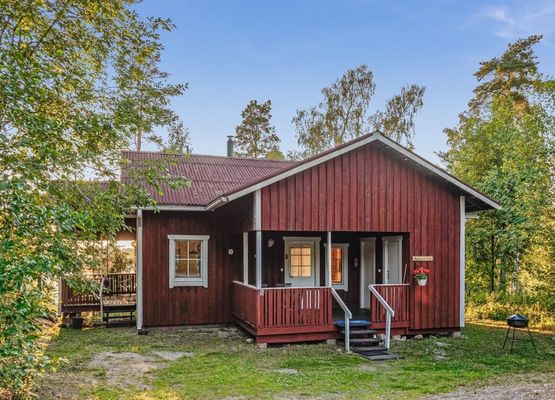 Holiday home Isokoskelo 5